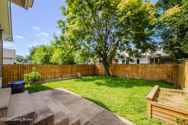 2342 Alexander Ave, Louisville, KY 40217