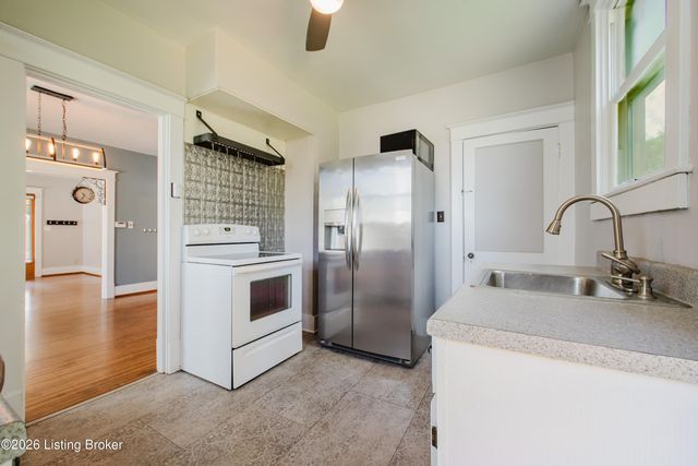 2342 Alexander Ave, Louisville, KY 40217