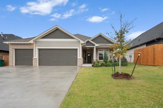 4605 Bermuda Drive, Mustang, OK 73064