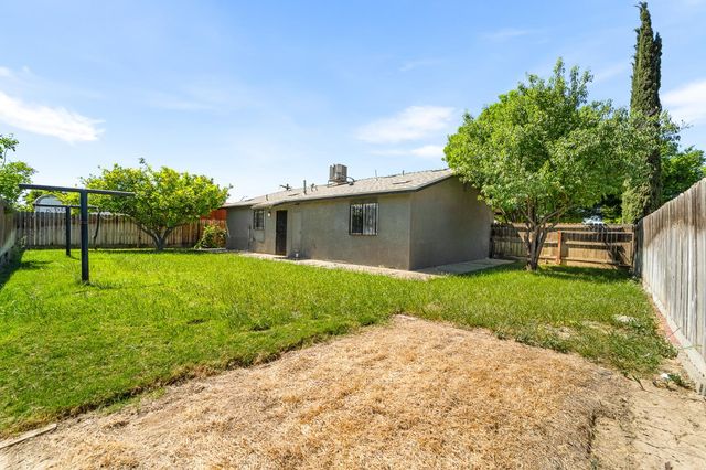 516 N Kate Street, Mendota, CA 93640
