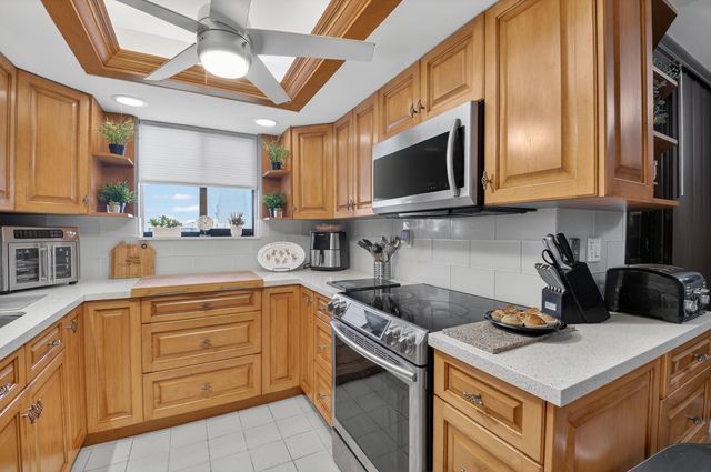 6372 La Costa Drive 705, Boca Raton, FL 33433