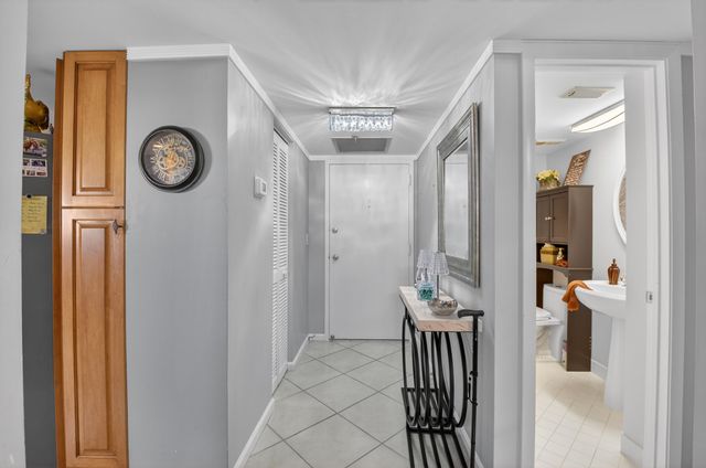 6372 La Costa Drive 705, Boca Raton, FL 33433