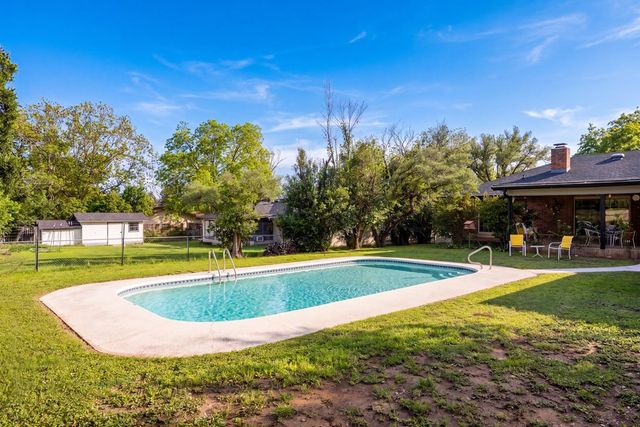 113 Sherwood Lane, Kerrville, TX 78028