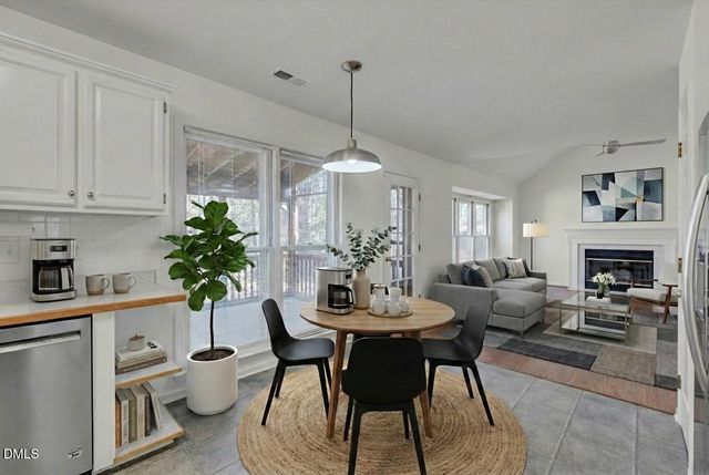 2102 Pathway Drive, Chapel Hill, NC 27516