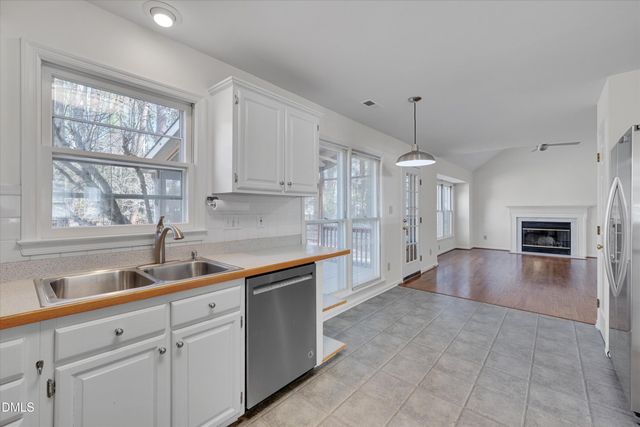 2102 Pathway Drive, Chapel Hill, NC 27516