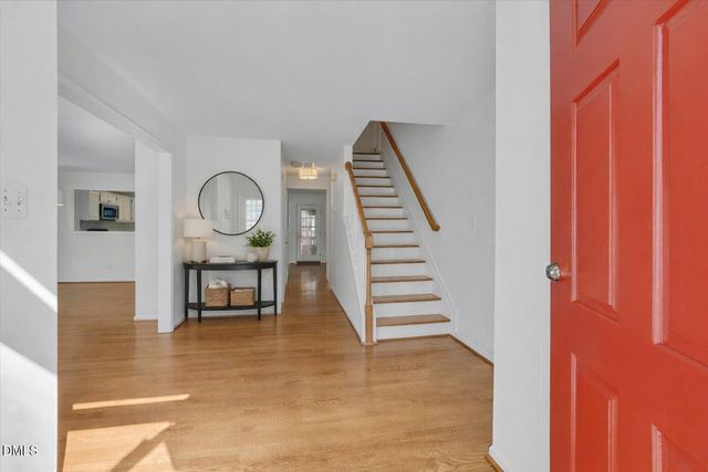 2102 Pathway Drive, Chapel Hill, NC 27516