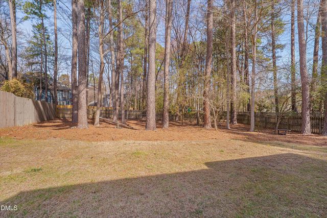 2102 Pathway Drive, Chapel Hill, NC 27516