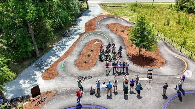 2102 Pathway Drive, Chapel Hill, NC 27516