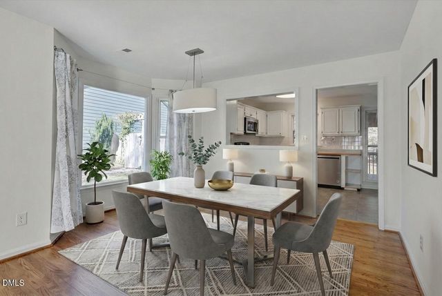 2102 Pathway Drive, Chapel Hill, NC 27516