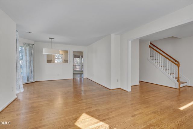 2102 Pathway Drive, Chapel Hill, NC 27516