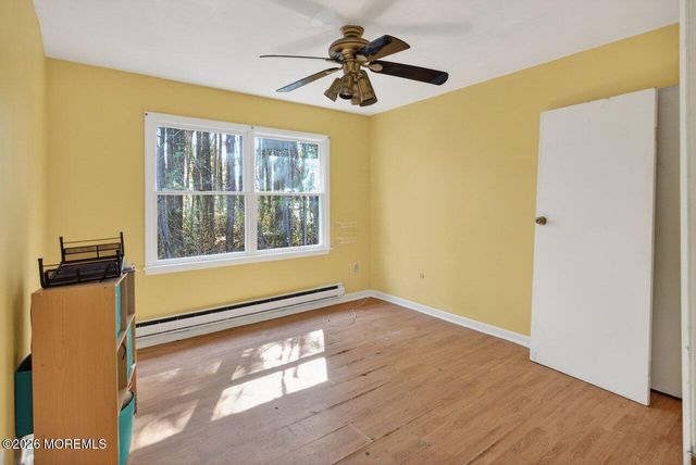 127 E Lakeside Drive E, Forked River, NJ 08731