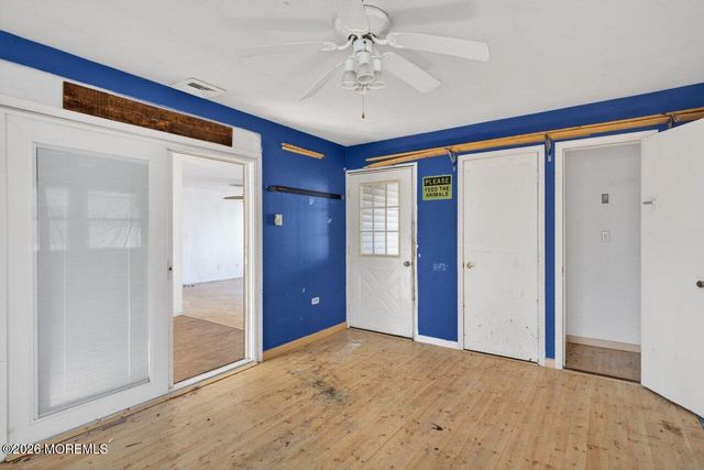 127 E Lakeside Drive E, Forked River, NJ 08731
