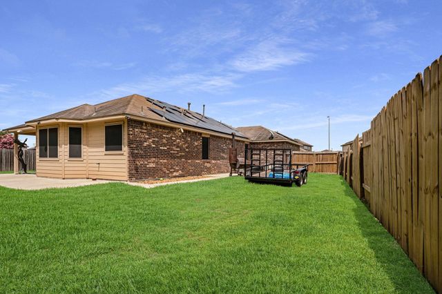 18819 Deer Trace Drive, Crosby, TX 77532
