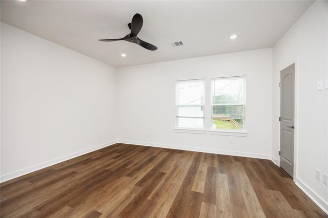 2753 Redrock Street B, Houston, TX 77088