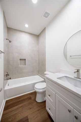 2753 Redrock Street B, Houston, TX 77088
