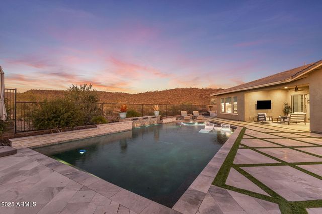 11658 W MONTANSORO Lane, Peoria, AZ 85383