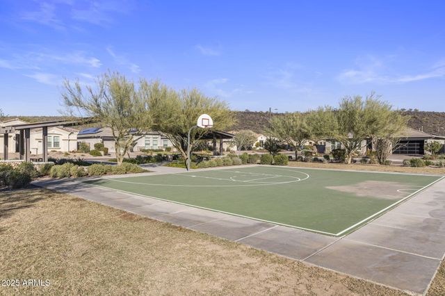 11658 W MONTANSORO Lane, Peoria, AZ 85383
