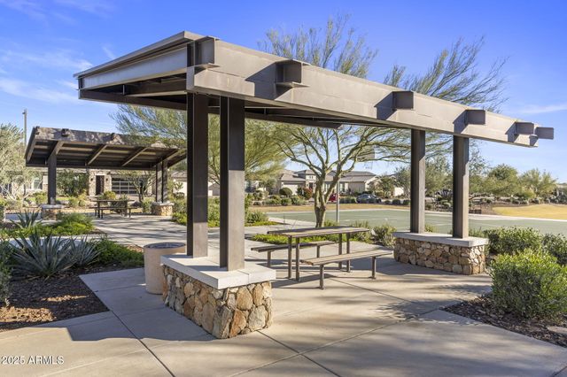 11658 W MONTANSORO Lane, Peoria, AZ 85383