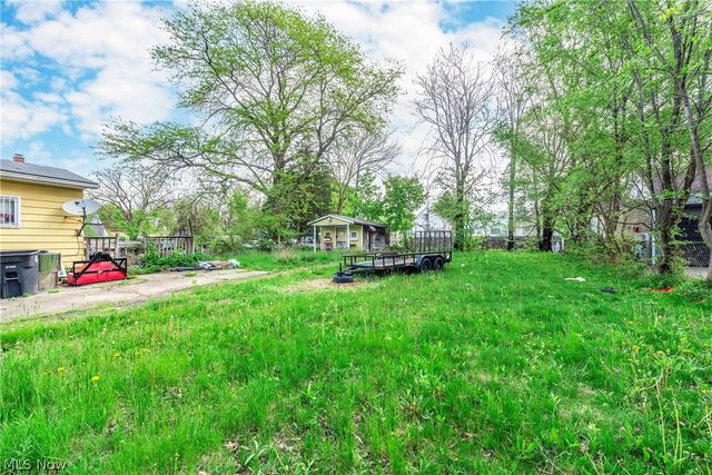 3315 W 58th Street, Cleveland, OH 44102
