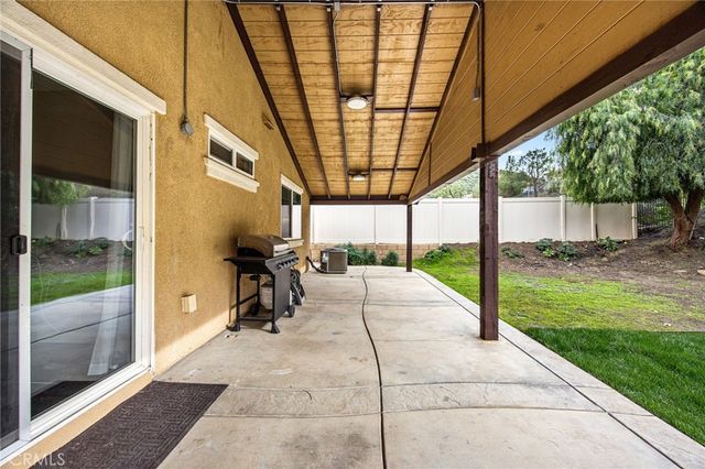 35205 Bacopa Court, Lake Elsinore, CA 92532