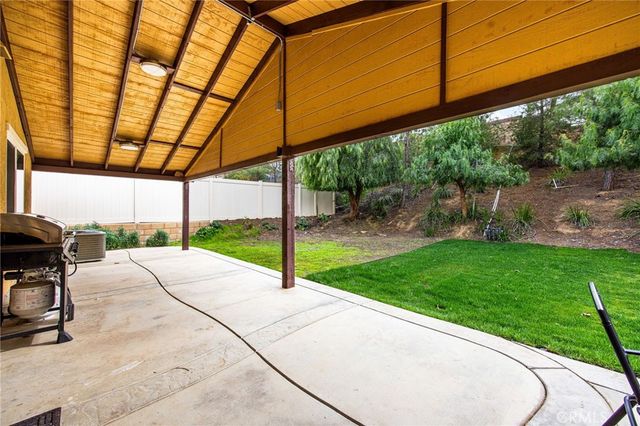 35205 Bacopa Court, Lake Elsinore, CA 92532