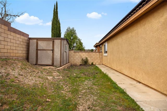 35205 Bacopa Court, Lake Elsinore, CA 92532