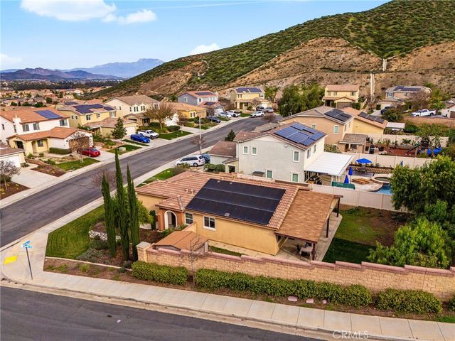 35205 Bacopa Court, Lake Elsinore, CA 92532