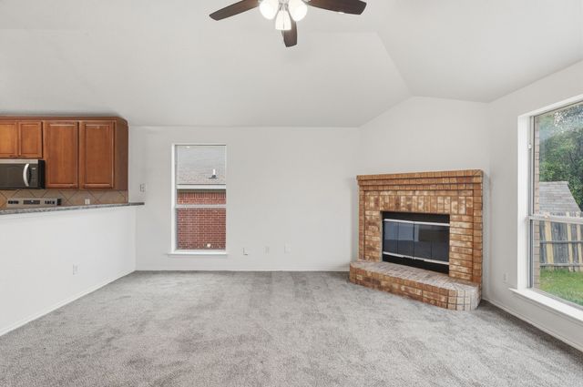 6233 Brooklynn Drive, Fort Worth, TX 76179