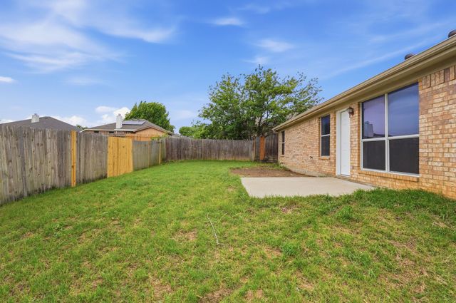 6233 Brooklynn Drive, Fort Worth, TX 76179