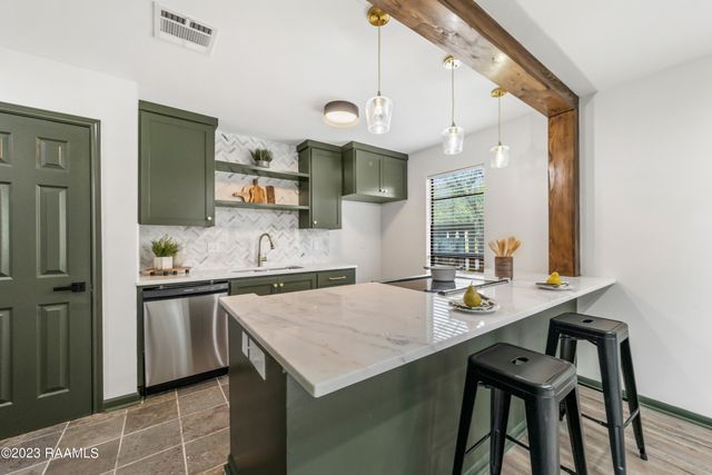 183 Steiner Road Apt 114, Lafayette, LA 70508