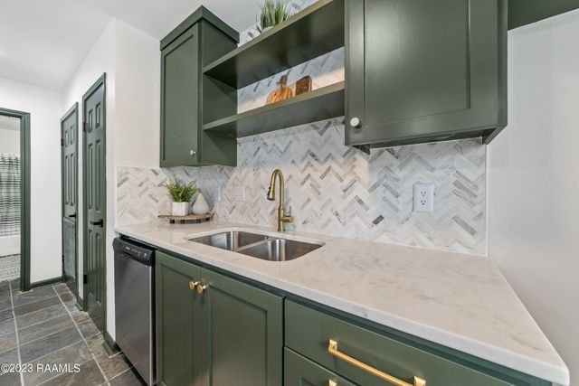 183 Steiner Road Apt 114, Lafayette, LA 70508