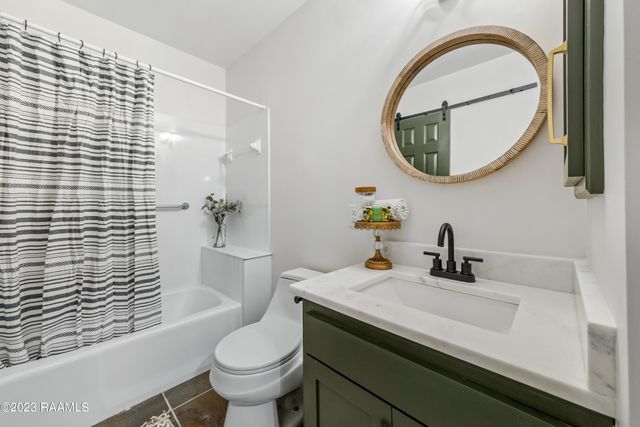 183 Steiner Road Apt 114, Lafayette, LA 70508