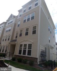 24698 LYNETTE SPRINGS TER, Aldie, VA 20105