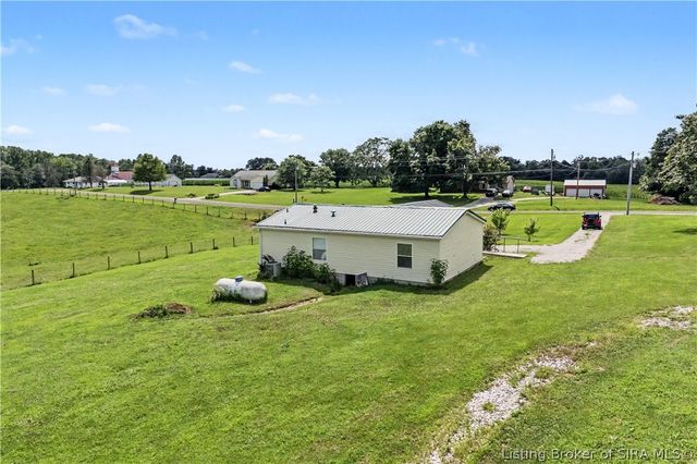 2870 N Highway 11 SE, Elizabeth, IN 47117