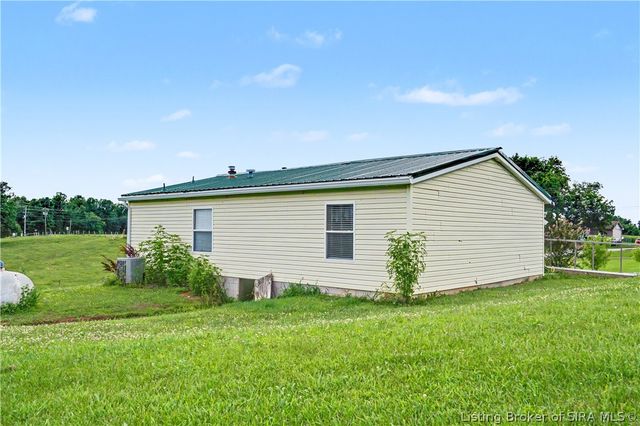 2870 N Highway 11 SE, Elizabeth, IN 47117