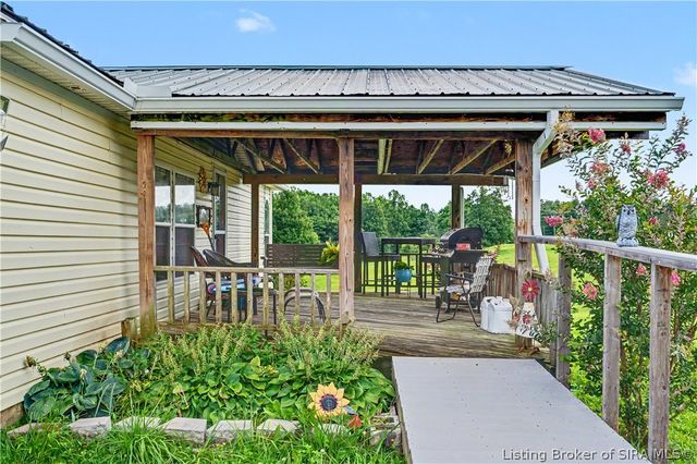 2870 N Highway 11 SE, Elizabeth, IN 47117