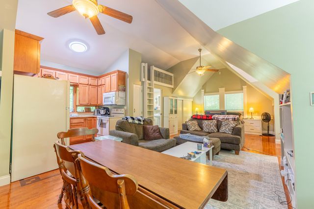 1560 Bell Phipps Road, Monticello, KY 42633