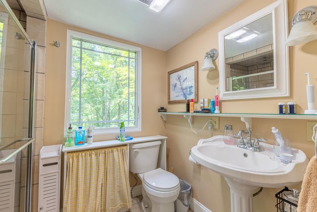 1560 Bell Phipps Road, Monticello, KY 42633