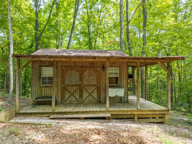 1560 Bell Phipps Road, Monticello, KY 42633