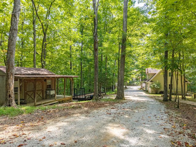 1560 Bell Phipps Road, Monticello, KY 42633