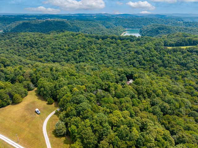 1560 Bell Phipps Road, Monticello, KY 42633