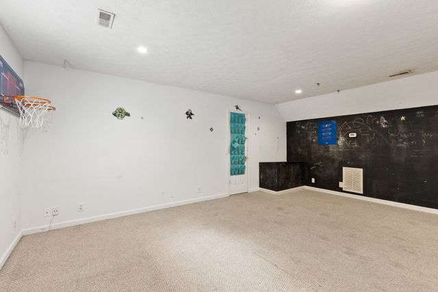 149 Cora St, Portland, TN 37148