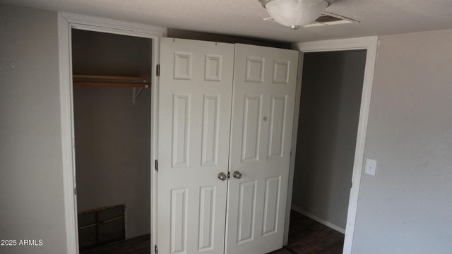 5950 W MISSOURI Avenue, Glendale, AZ 85301