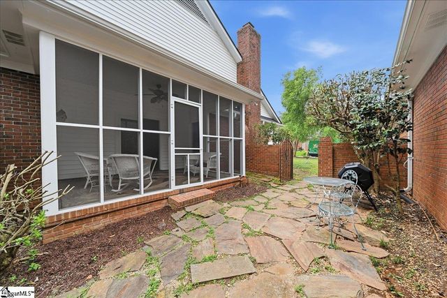 6 Greenview Drive, Greenville, SC 29609