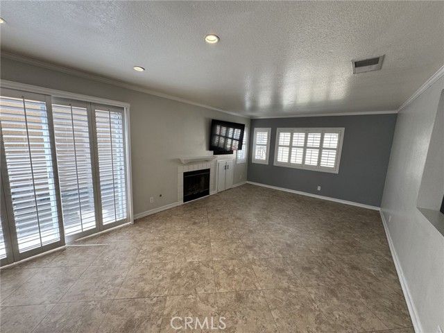 980 Acorn, Corona, CA 92878