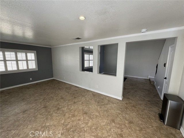 980 Acorn, Corona, CA 92878