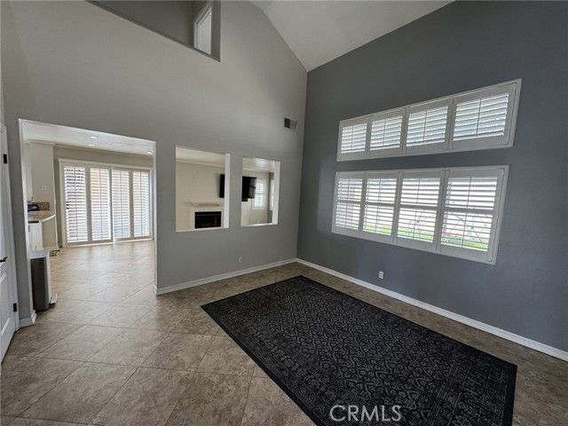 980 Acorn, Corona, CA 92878