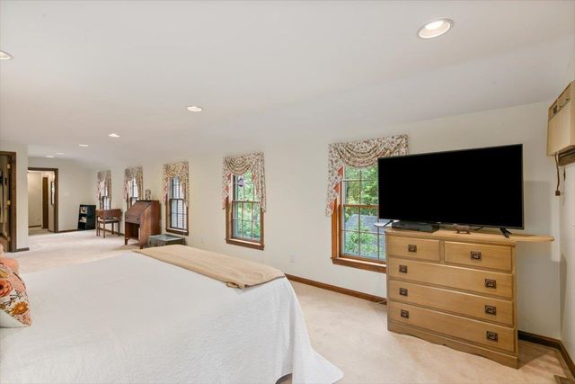 42 Old Town Farm Road, Exeter, NH 03833