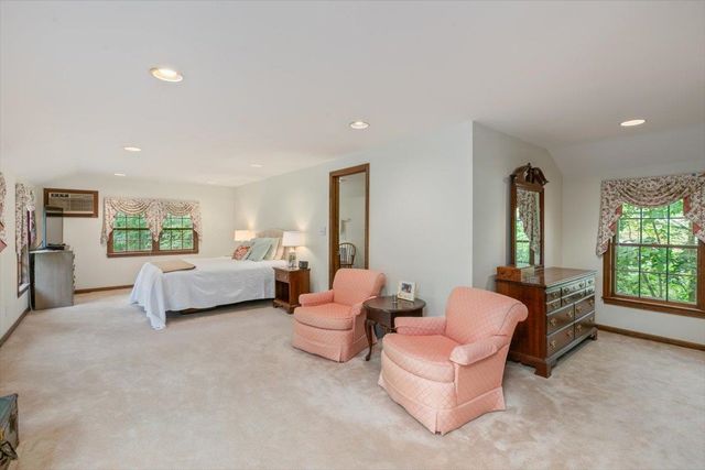 42 Old Town Farm Road, Exeter, NH 03833