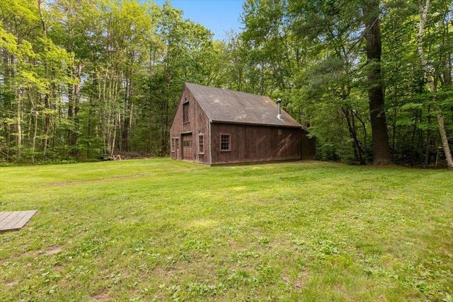 42 Old Town Farm Road, Exeter, NH 03833